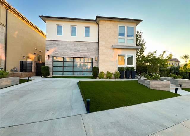 Property at 12039 Estrella Pl, Porter Ranch, CA 91326, 5 beds, 5 baths