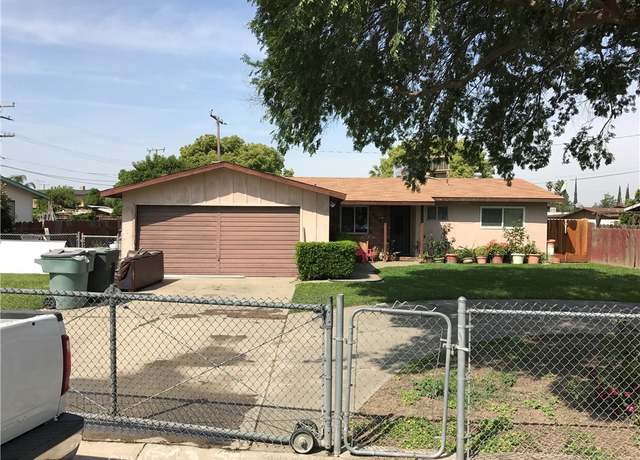 Property at 2615 N Quail Dr, Visalia, CA 93291, 3 beds, 1 bath