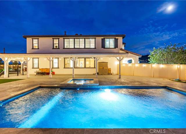 Property at 7005 Hartford Ln, Palmdale, CA 93551, 5 beds, 4 baths