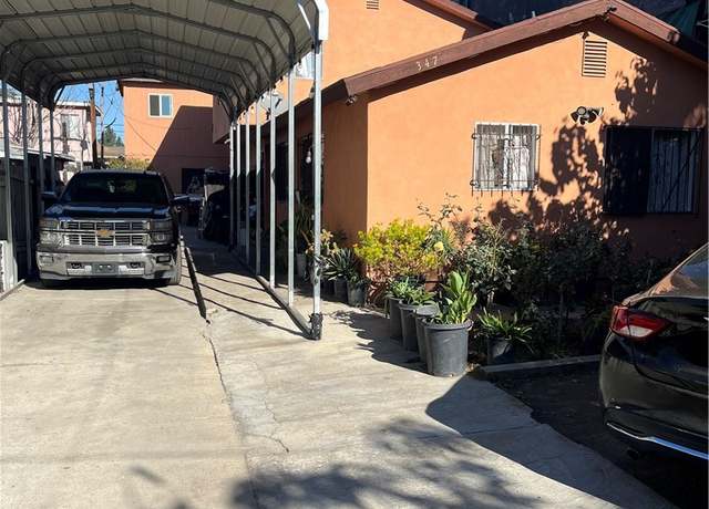 Property at 347 W 46th St, Los Angeles, CA 90037, 3 beds, 2 baths