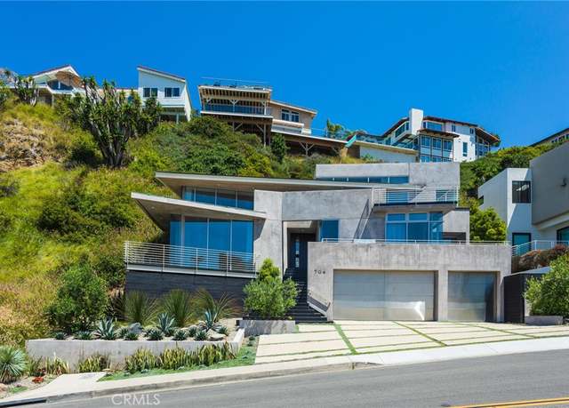 Property at 704 Nyes Pl, Laguna Beach, CA 92651, 4 beds, 3.5 baths