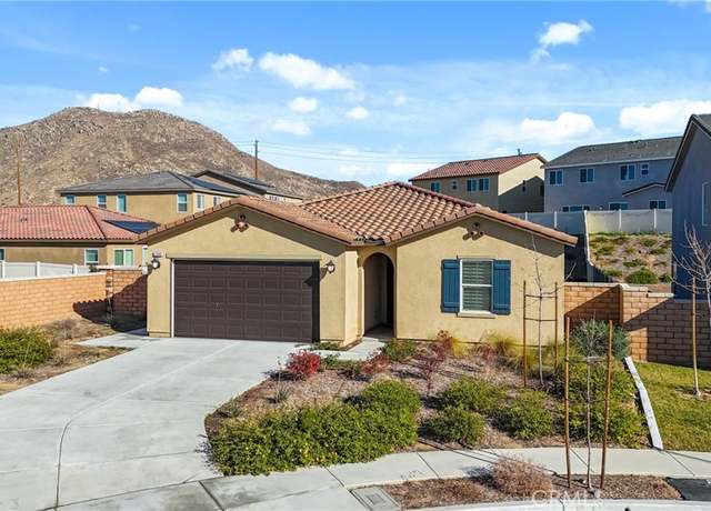Property at 7640 Sweet Ranch Cir #272, Riverside, CA 92507, 4 beds, 2 baths