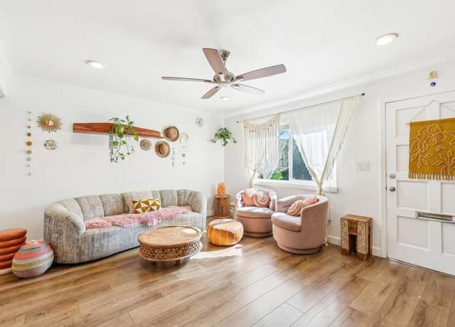 Property at 153 Del Mar Shrs, Solana Beach, CA 92075, 2 beds, 2 baths