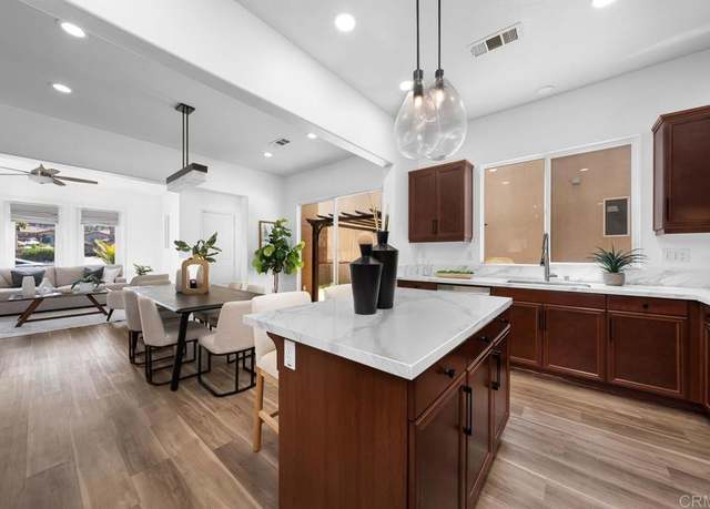 Property at 1686 Pember Ave, Chula Vista, CA 91913, 4 beds, 3.5 baths