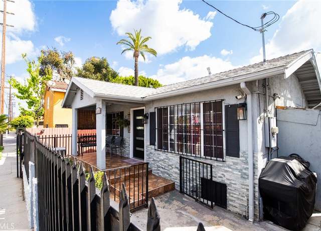 Property at 5608 Hooper Ave, Los Angeles, CA 90011, 3 beds, 2 baths