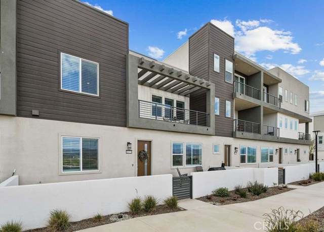 Property at 26773 Laurel Mountain Loop, Valencia, CA 91381, 3 beds, 2.5 baths