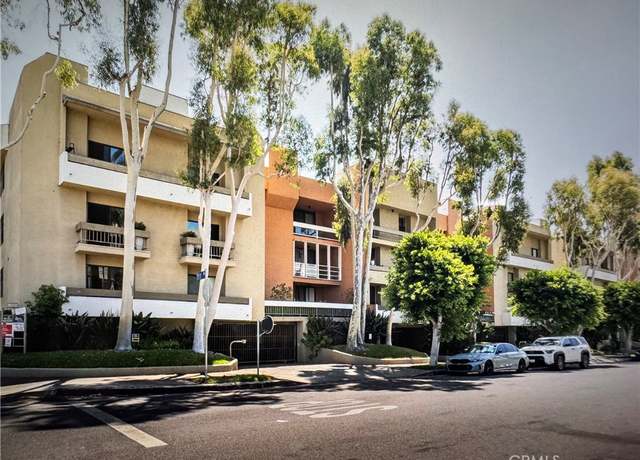 Property at 750 N Kings Rd #105, West Hollywood, CA 90069, 1 bed, 1 bath