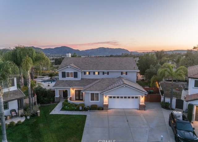 Property at 33270 Elizabeth Rd, Temecula, CA 92592, 5 beds, 3 baths