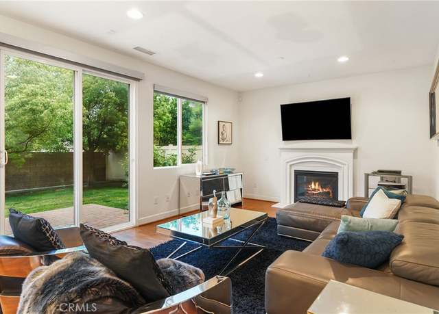 Property at 18141 Topham St, Tarzana, CA 91335, 5 beds, 4 baths