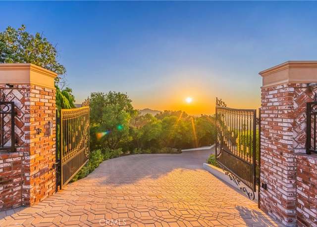 Property at 2333 N Coronet Ct, Covina, CA 91724, 4 beds, 3 baths