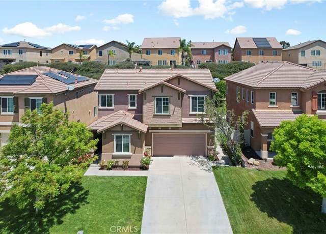 Property at 33184 Puffin St, Temecula, CA 92592, 4 beds, 3 baths