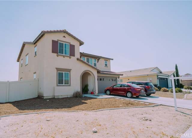 Property at 561 Black Cherry St, San Jacinto, CA 92582, 4 beds, 3 baths