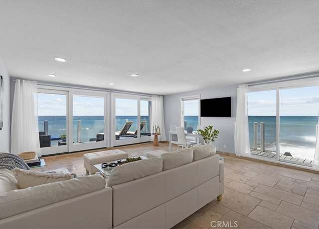 Property at 11770 Pacific Coast Hwy Unit AA, Malibu, CA 90265, 4 beds, 3 baths