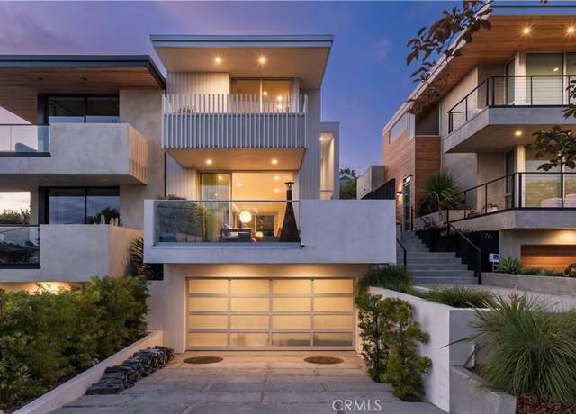 Property at 68 E F St, Encinitas, CA 92024, 3 beds, 3.5 baths