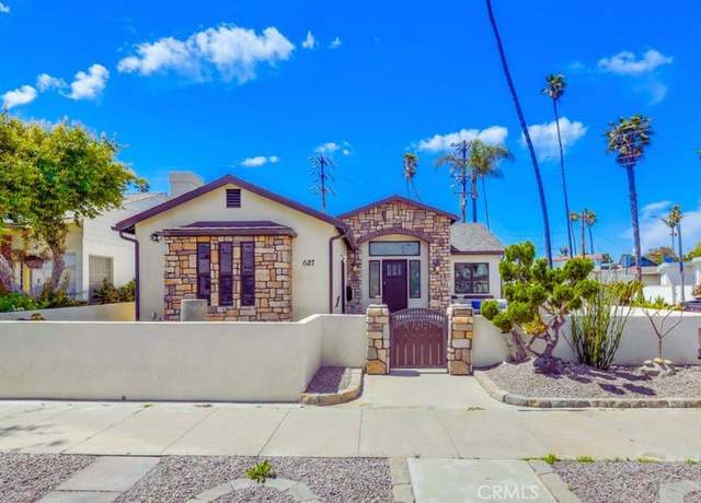 Property at 627 7th St, Huntington Beach, CA 92648, 5 beds, 4.5 baths