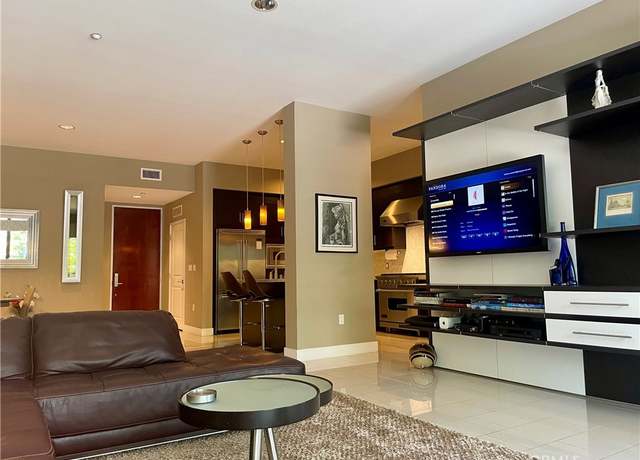 Property at 402 Rockefeller #118, Irvine, CA 92612, 2 beds, 2.5 baths