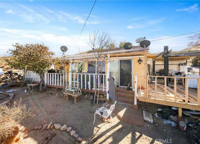 Property at 1850 Katee Ln, Palmdale, CA 93550, 2 beds, 1 bath