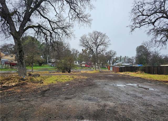 Property at 3800 Howard Ave, Clearlake, CA 95422