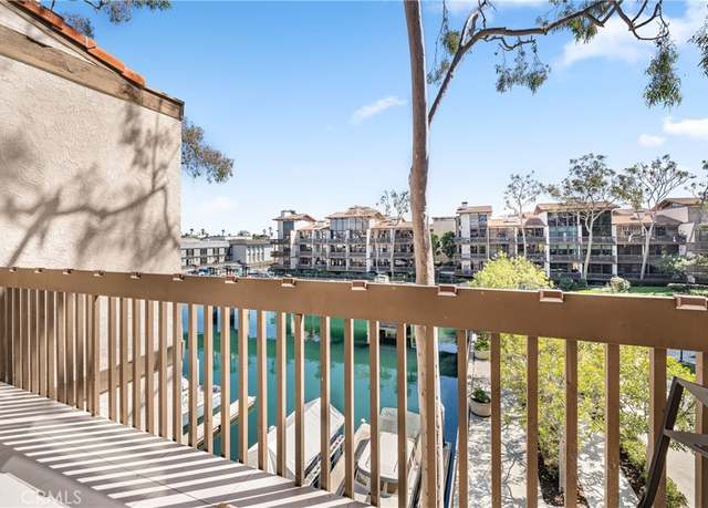 Property at 7324 Marina Pacifica Dr N, Long Beach, CA 90803, 1 bed, 1.5 baths
