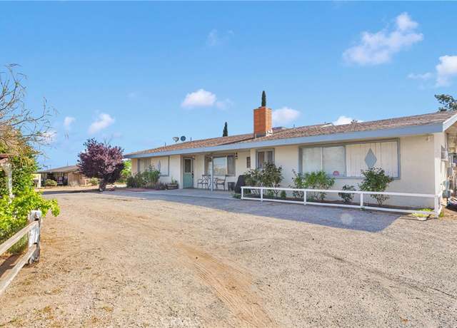 Property at 9415 Yucca St, Apple Valley, CA 92308, 4 beds, 3 baths