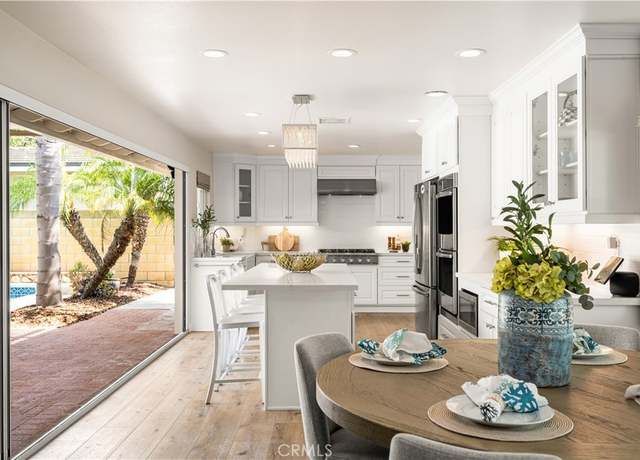 Property at 911 E Vista del Gaviota Ave, Orange, CA 92865, 3 beds, 2 baths