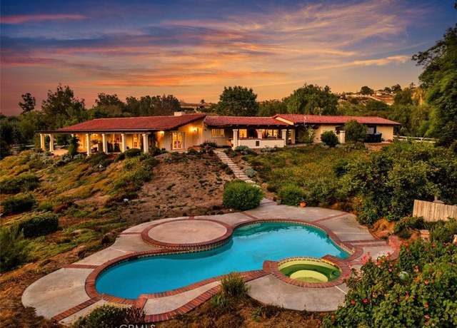 Property at 37895 Avenida Bravura, Temecula, CA 92592, 4 beds, 2.5 baths