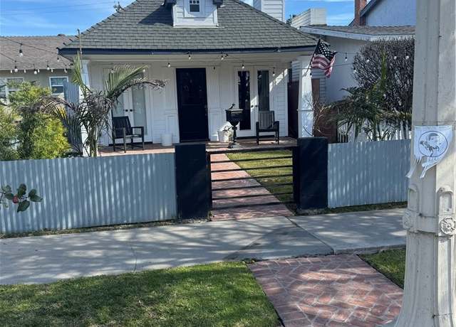 Property at 1022 Main St, Huntington Beach, CA 92648, 3 beds, 2 baths