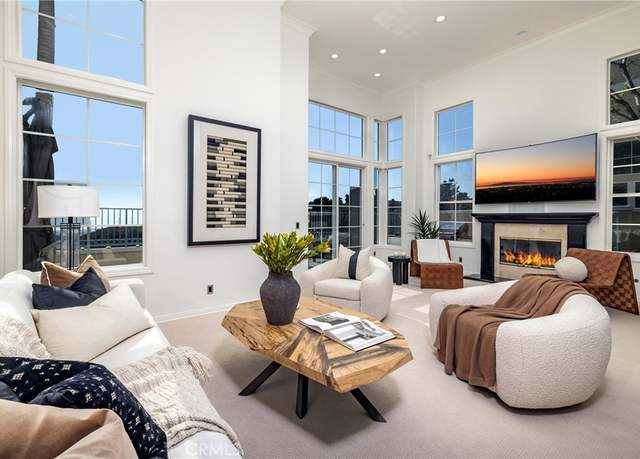 Property at 14 Saint Pierre, Newport Coast, CA 92657, 2 beds, 2.5 baths