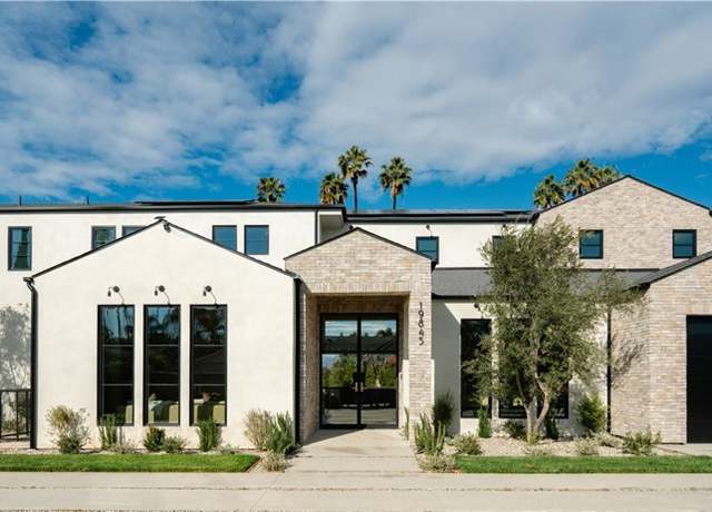 Property at 19845 Santa Rita St, Woodland Hills, CA 91364, 8 beds, 9 baths