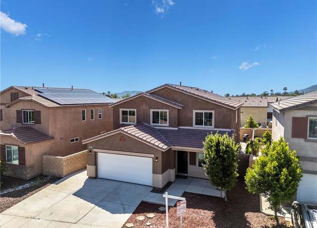 Property at 30002 Cottage Ln, Lake Elsinore, CA 92530, 4 beds, 3 baths