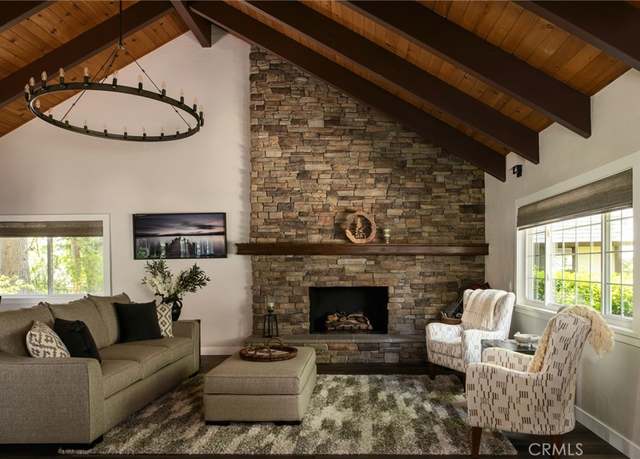 Property at 27843 Peninsula Dr N, Lake Arrowhead, CA 92352, 3 beds, 2.5 baths