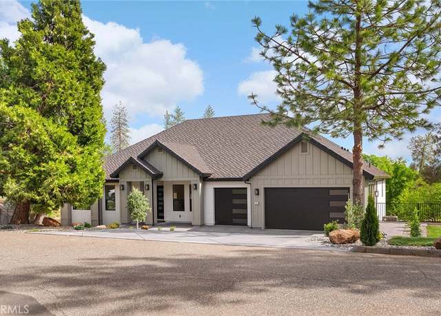 Property at 260 Pinewood Dr, Paradise, CA 95969, 4 beds, 2.5 baths