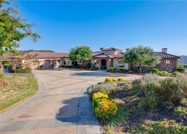 Property at 26088 Calle Catrina, Temecula, CA 92590, 4 beds, 5 baths
