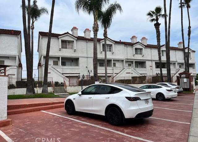 Property at 264 E Beverly Blvd Unit A, Montebello, CA 90640, 3 beds, 2.5 baths