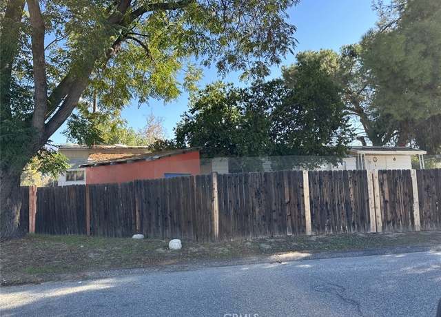 Property at 25700 6th St, Hemet, CA 92544, 1 bed, 1 bath