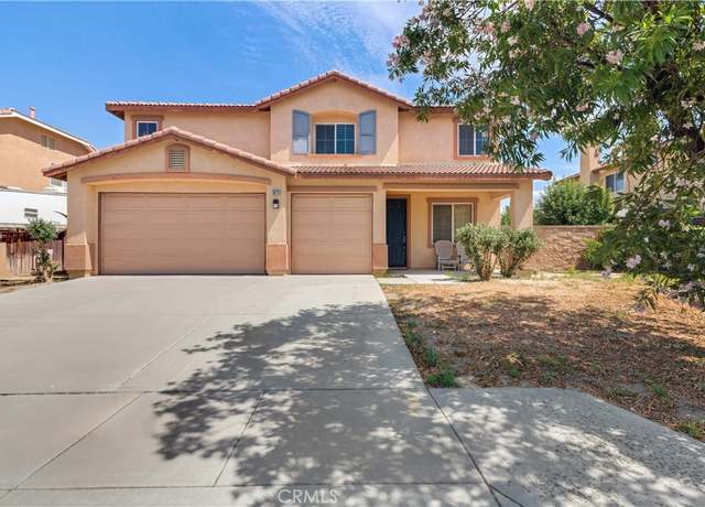 Property at 1673 Park Meadows Dr, San Jacinto, CA 92582, 5 beds, 3 baths