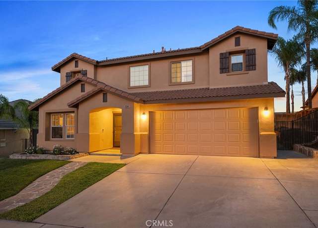 Property at 3547 Hawthorne Dr, Corona, CA 92881, 3 beds, 2.5 baths