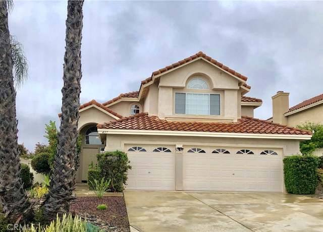 Property at 437 Debra Ann Dr, Fallbrook, CA 92028, 4 beds, 3 baths