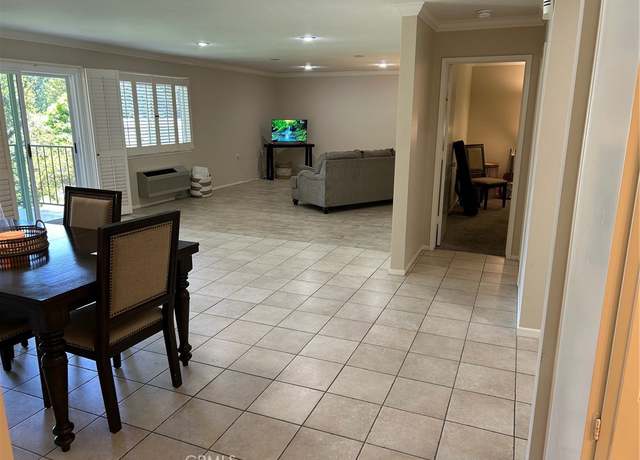Property at 2370 Via Mariposa W Unit 1B, Laguna Woods, CA 92637, 2 beds, 2 baths