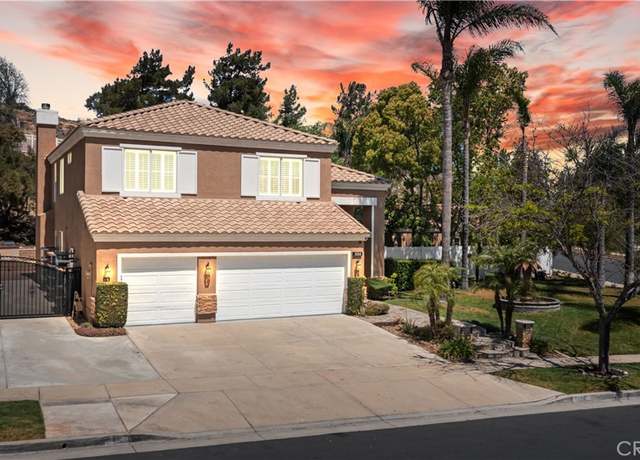 Property at 1114 Casandra Ln, Corona, CA 92879, 5 beds, 4 baths