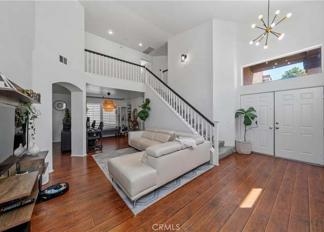 Property at 815 Autumn Ln, Corona, CA 92881, 3 beds, 2.5 baths