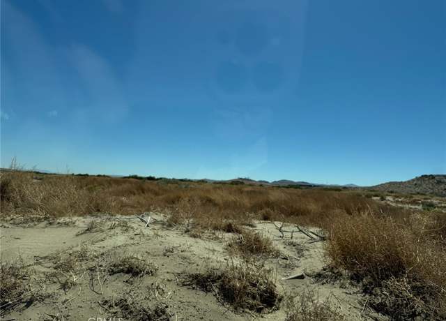 Property at 29315 Indian Trl, Helendale, CA 92342