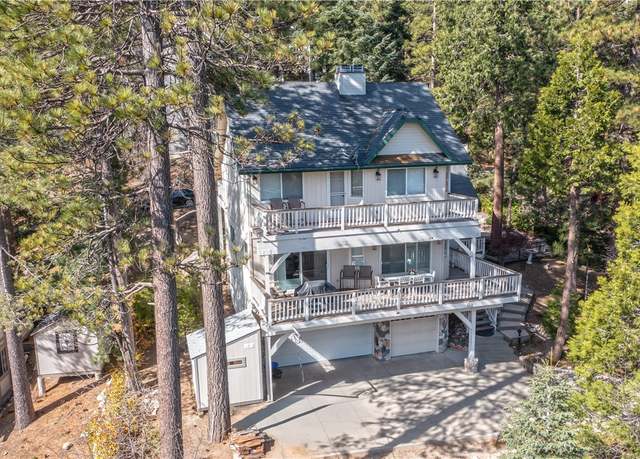 Property at 212 N Fairway Dr, Lake Arrowhead, CA 92352, 4 beds, 3 baths