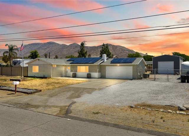 Property at 4020 Vernon Ave, Jurupa Valley, CA 92509, 3 beds, 2 baths