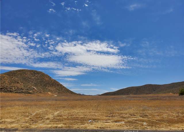Property at 34798 Lyn Ave, Hemet, CA 92545, 2 beds, 2 baths