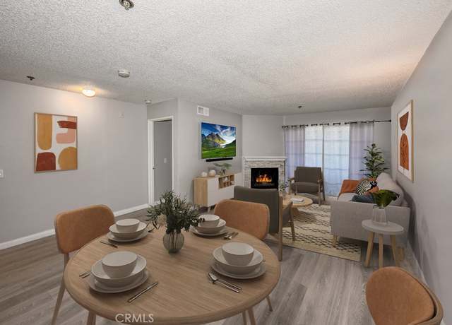 Property at 6545 Reseda Blvd #3, Reseda, CA 91335, 2 beds, 2 baths