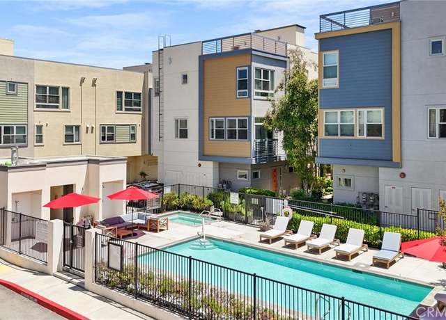 Property at 2753 Waverly Dr #304, Los Angeles, CA 90039, 3 beds, 3.5 baths
