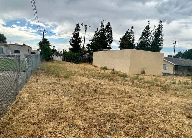 Property at 147 N Alessandro St, Hemet, CA 92543