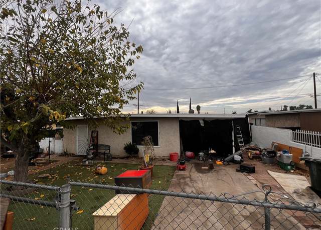 Property at 472 Mill St, Colton, CA 92324, 3 beds, 1 bath