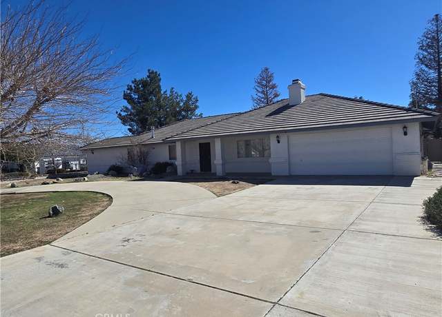 Property at 15319 Wells Fargo St, Hesperia, CA 92345, 3 beds, 2 baths